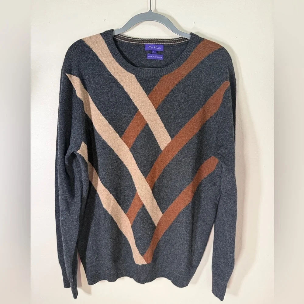 Alan Flusser Gray and Tan Crewneck Sweater 100% cashmere.#053